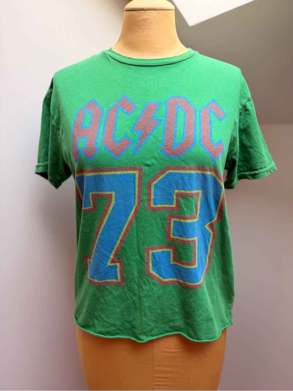 Retrobrand Los Angeles AC/DC Green Cropped Graphic Tee Super Soft